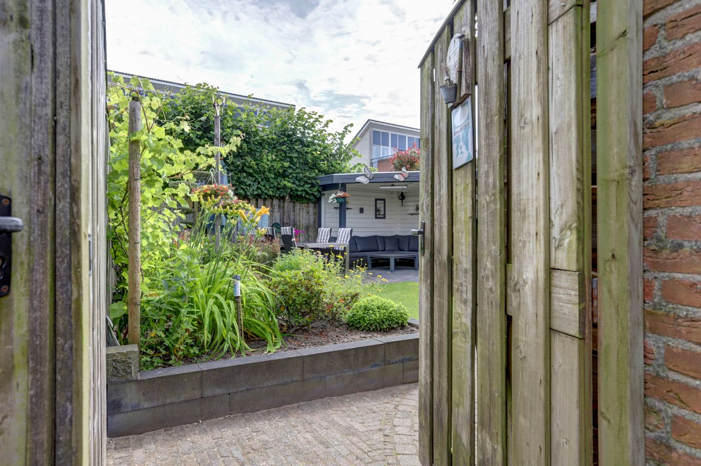 Semi-detached family home with roof terrace in De Hoge Akker — 40