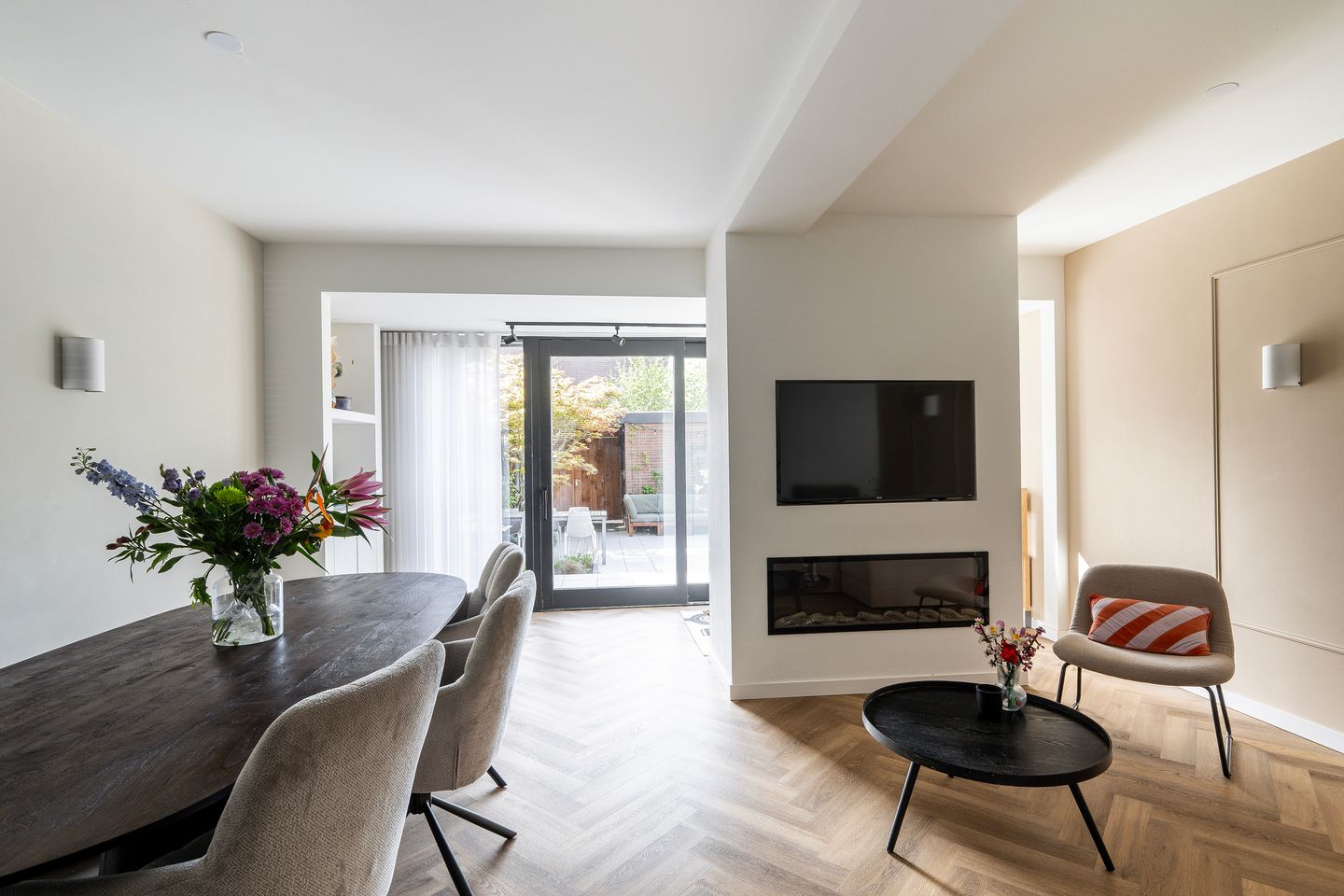 Photo 10 of Esdoorndreef 93