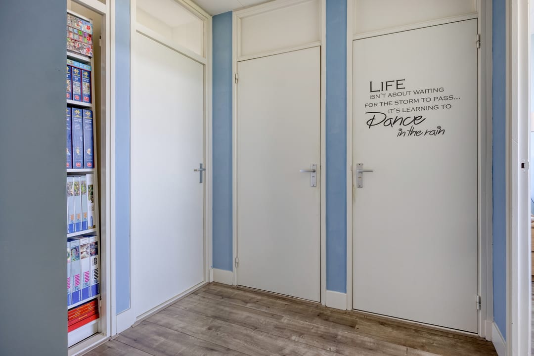 Photo 16 of Heiloostraat 435