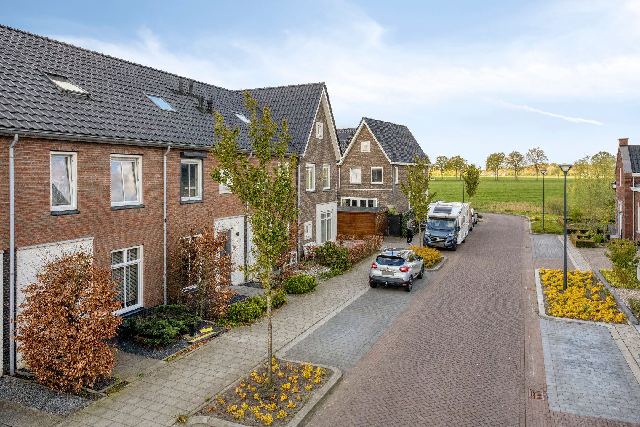 Modern terraced home in Zeeland with spacious attic and south-facing garden — 39