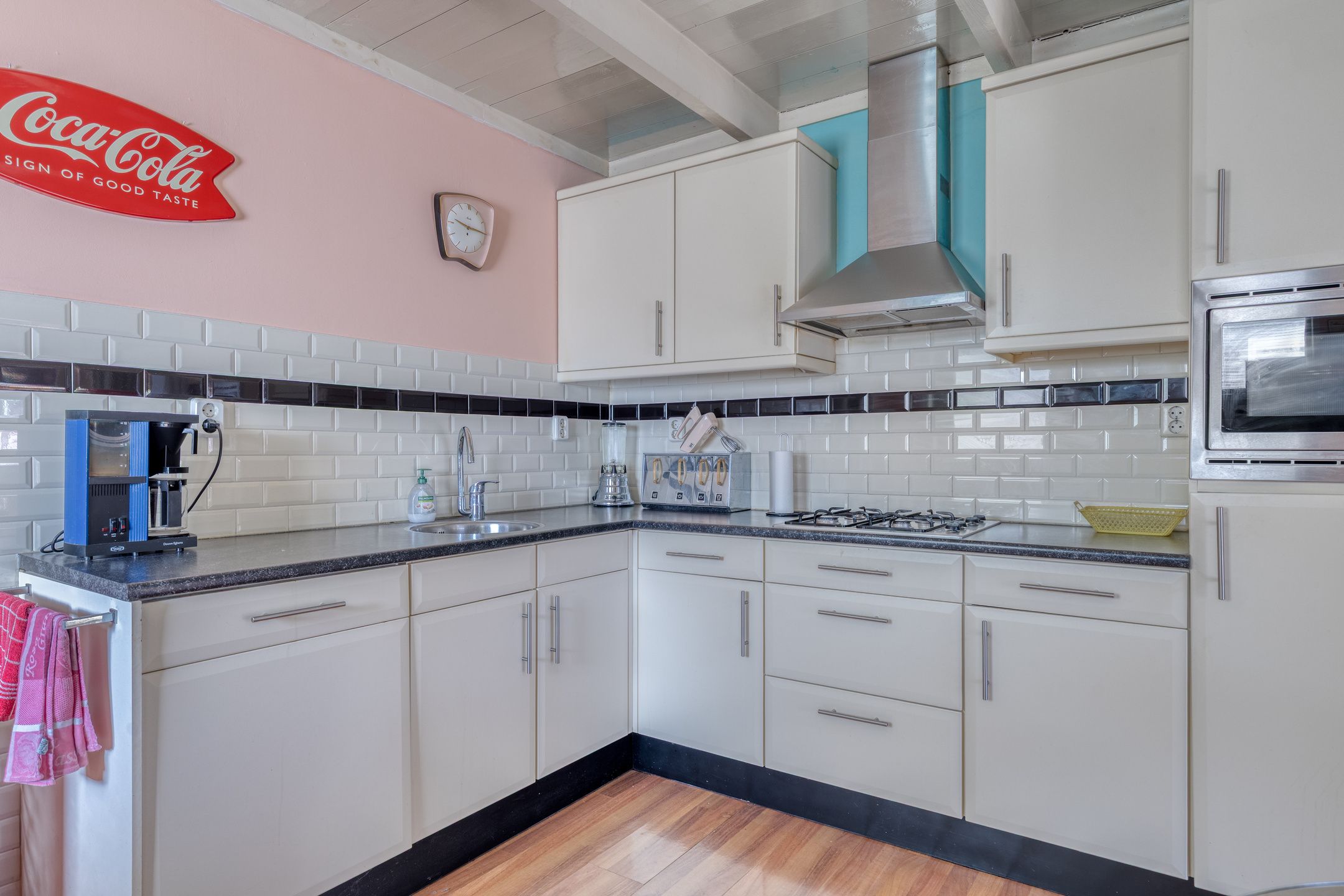 Foto 24 van Doorsneeweg 34