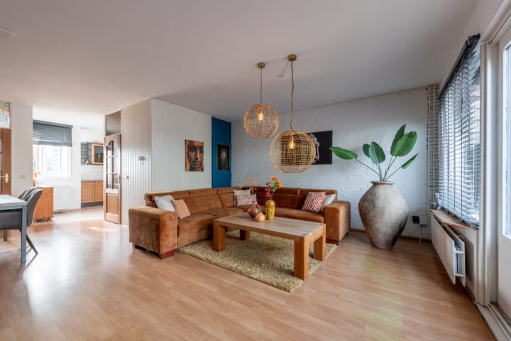 Foto 2 van Zebraspoor 62