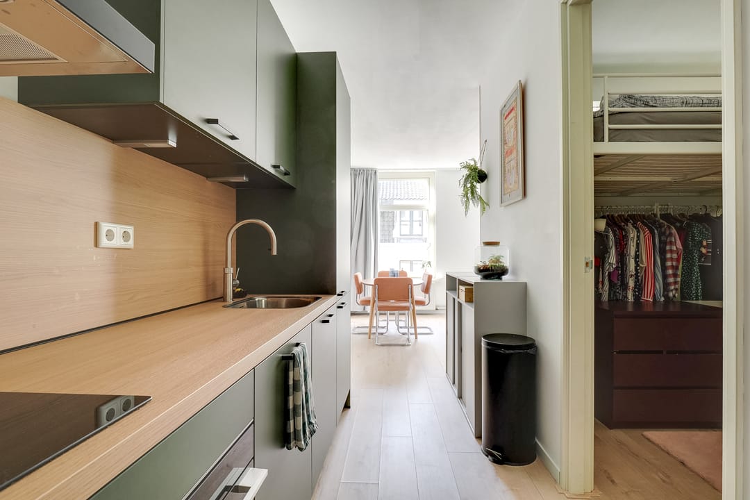 Photo 8 of Wittevrouwenstraat 8-A