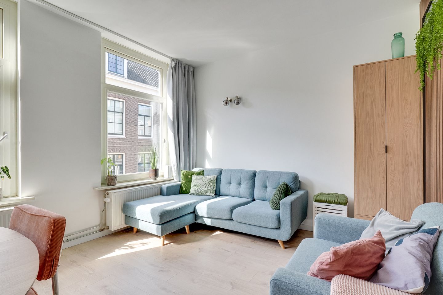 Photo 10 of Wittevrouwenstraat 8-A