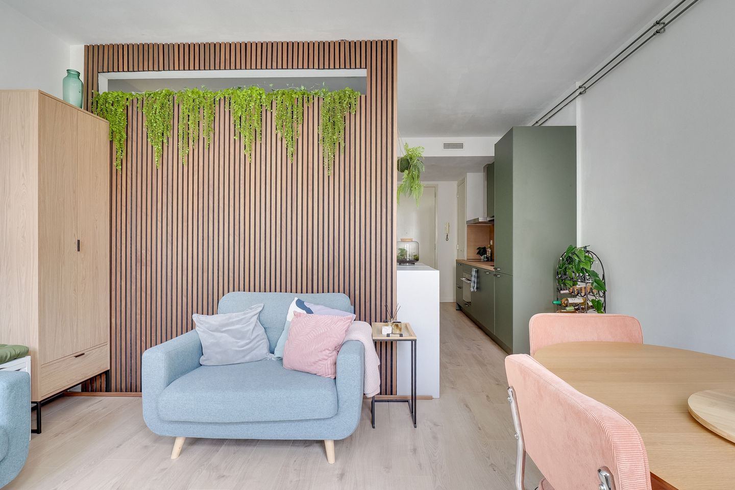 Photo 14 of Wittevrouwenstraat 8-A