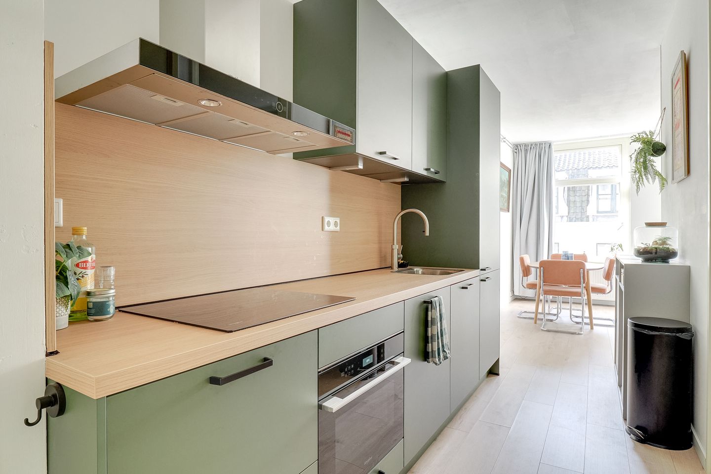 Photo 4 of Wittevrouwenstraat 8-A