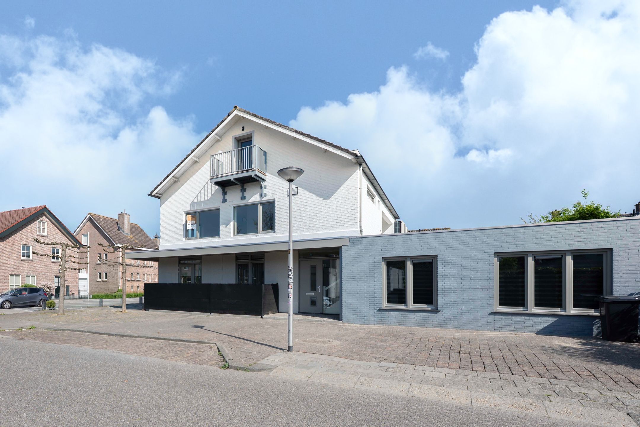 Photo 12 of Spoorstraat 46