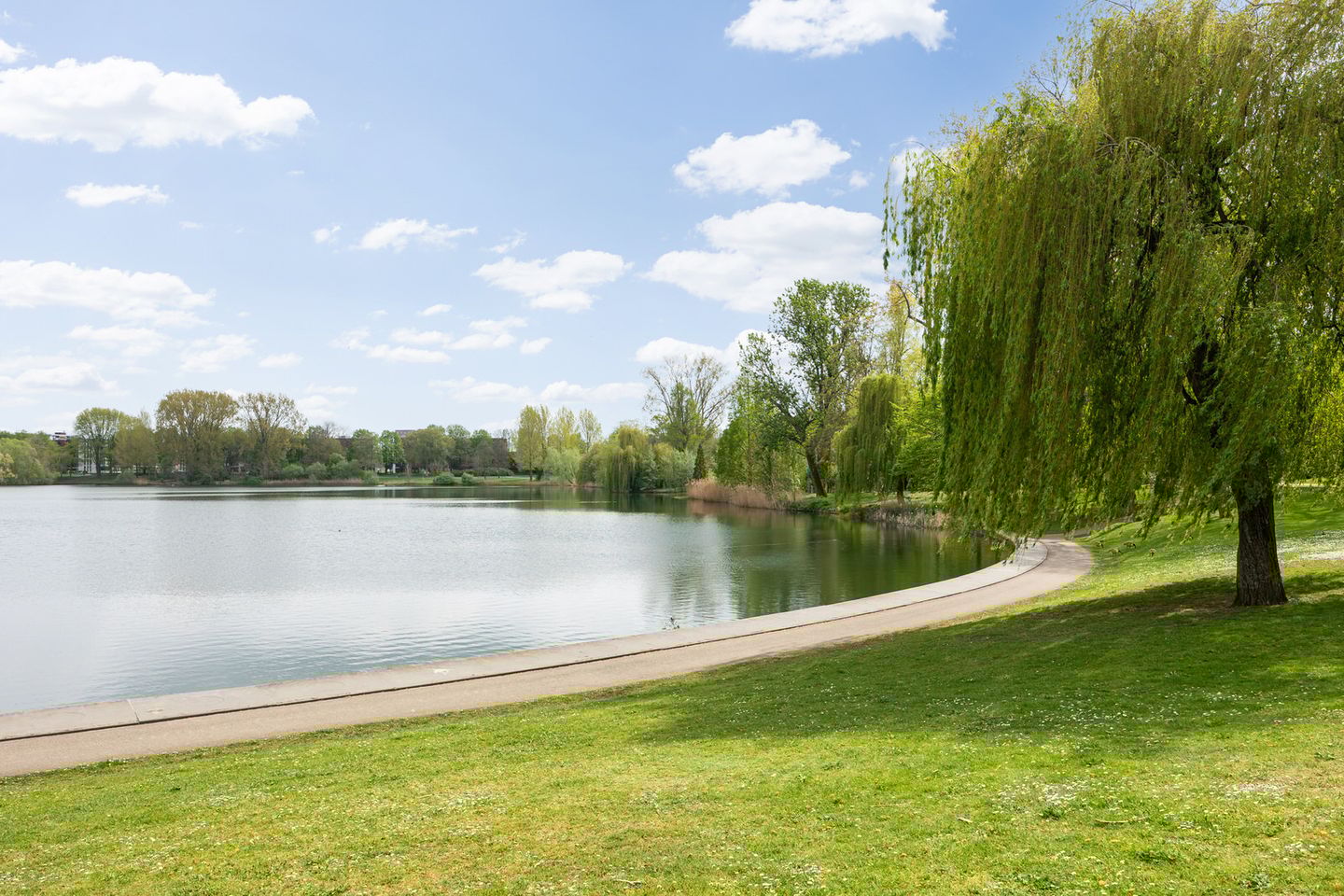 Foto 40 van Aartshertogenlaan 253