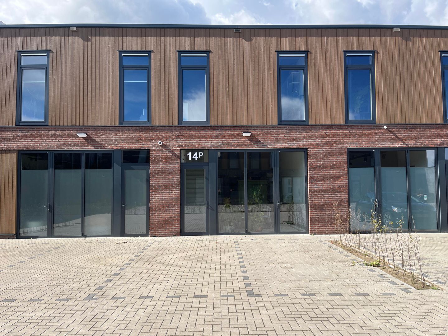 View photo 1 of Deltazijde 14-p