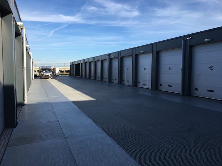 Parellaan 2-L48, Hoofddorp