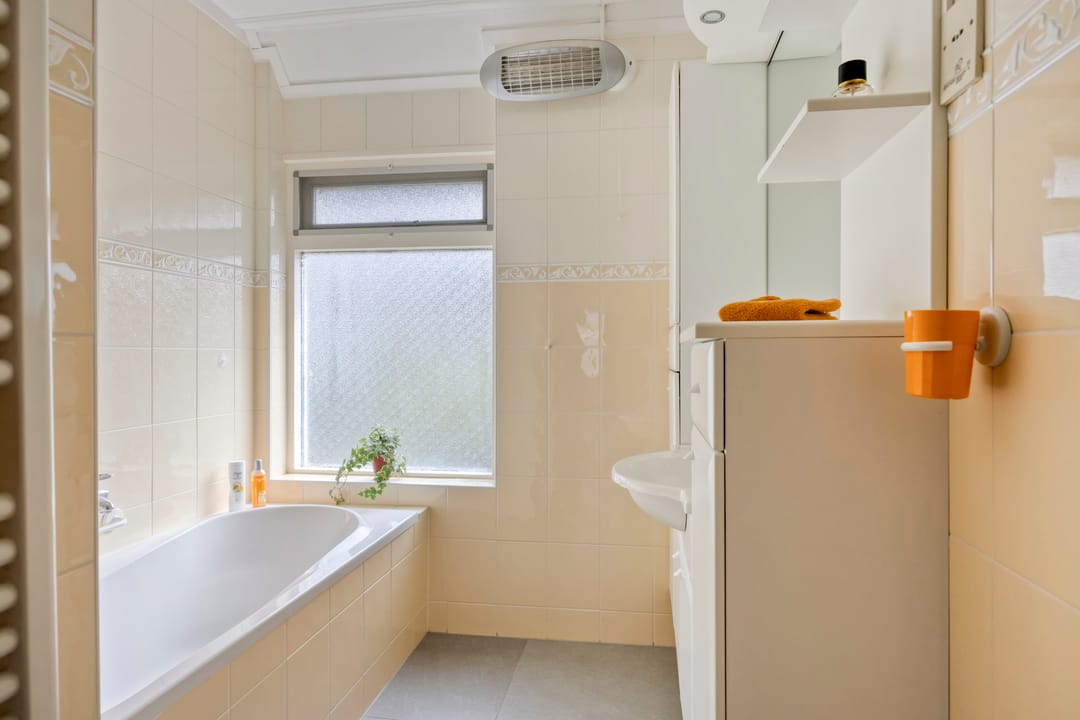 Photo 23 of Rolderstraat 33