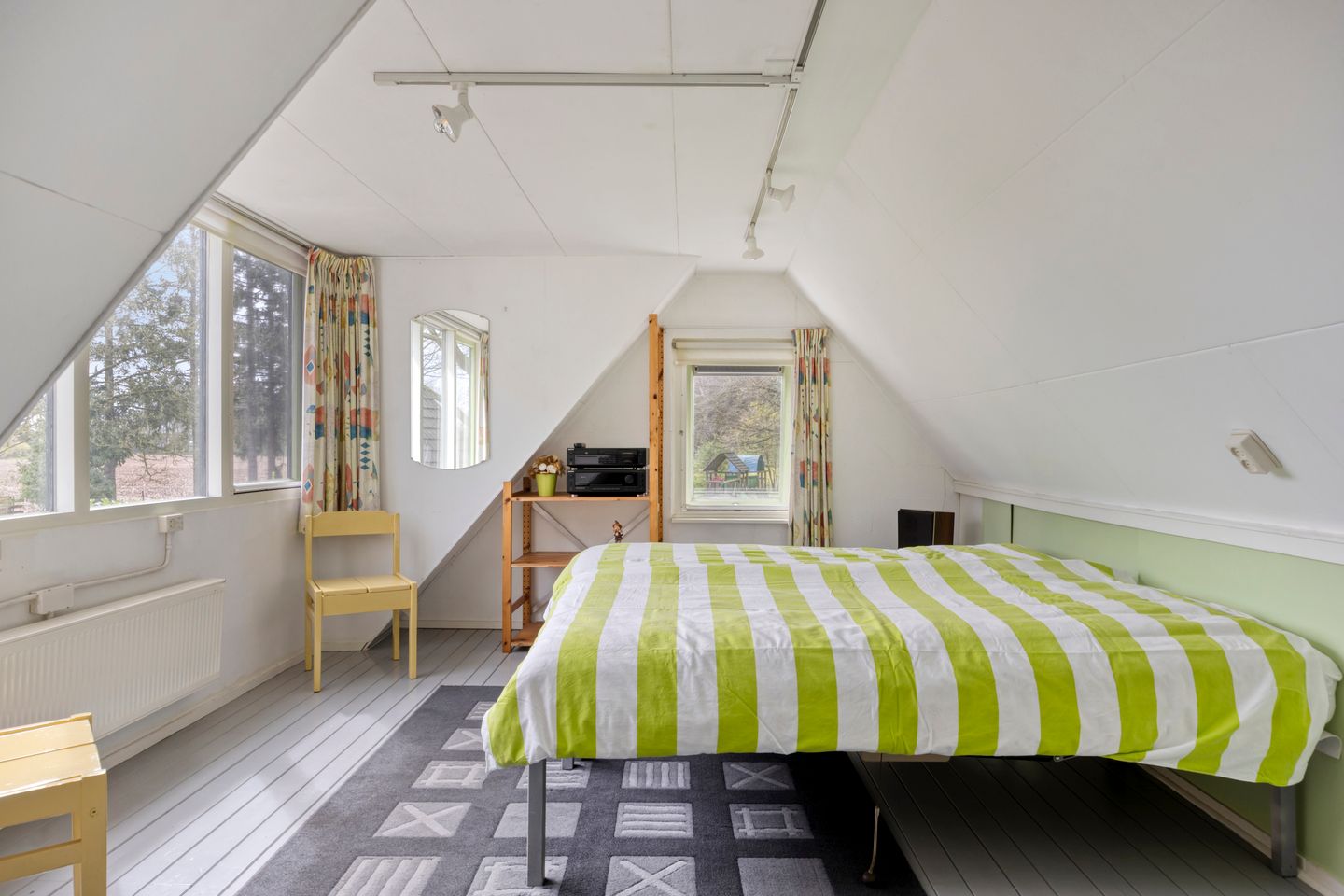 Photo 40 of Rolderstraat 33