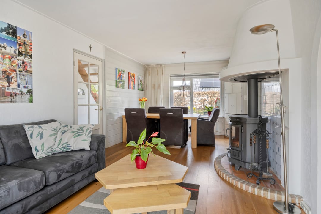 Photo 16 of Rolderstraat 33