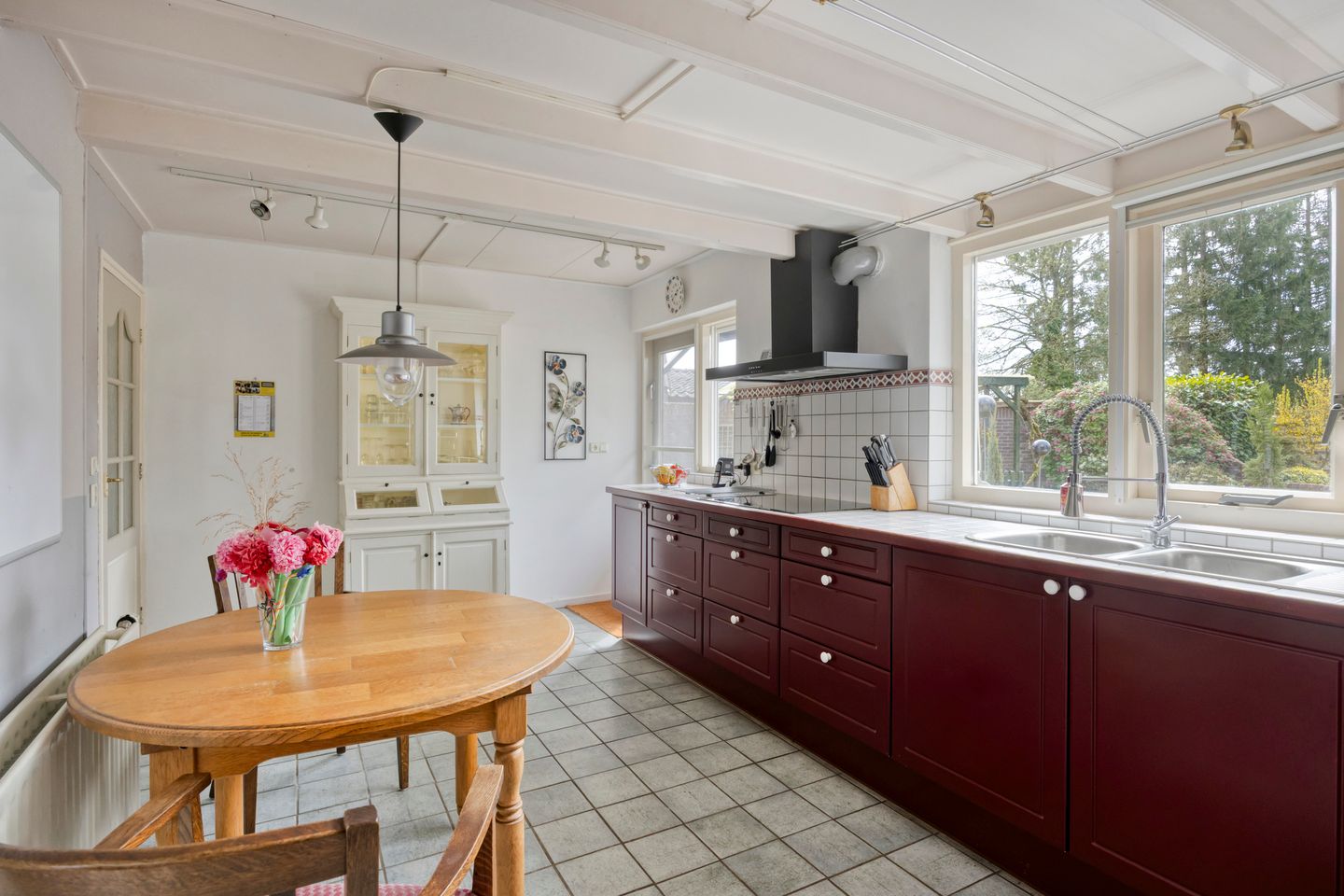 Photo 20 of Rolderstraat 33