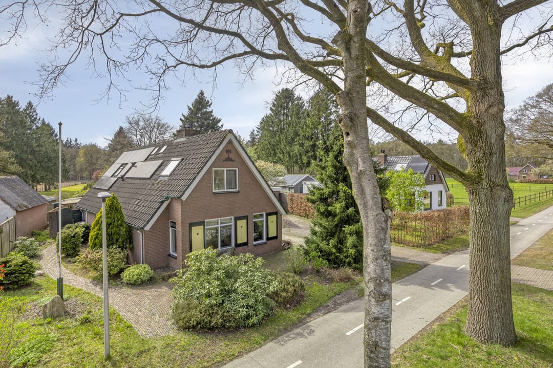 Photo 1 of Rolderstraat 33