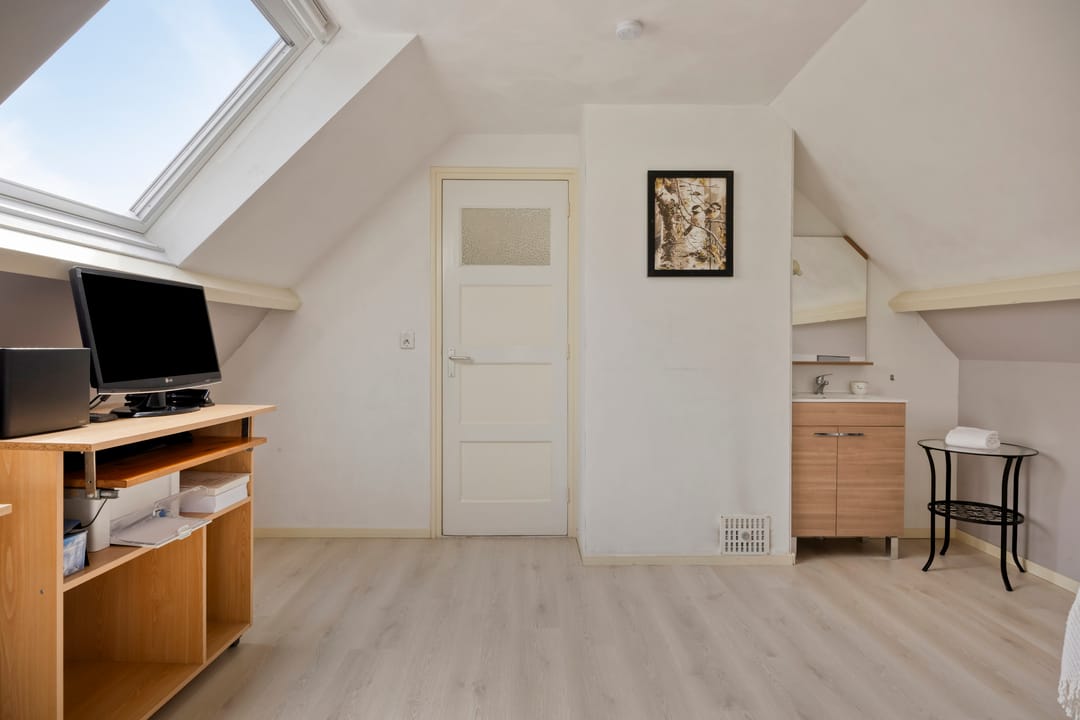 Photo 37 of Rolderstraat 33