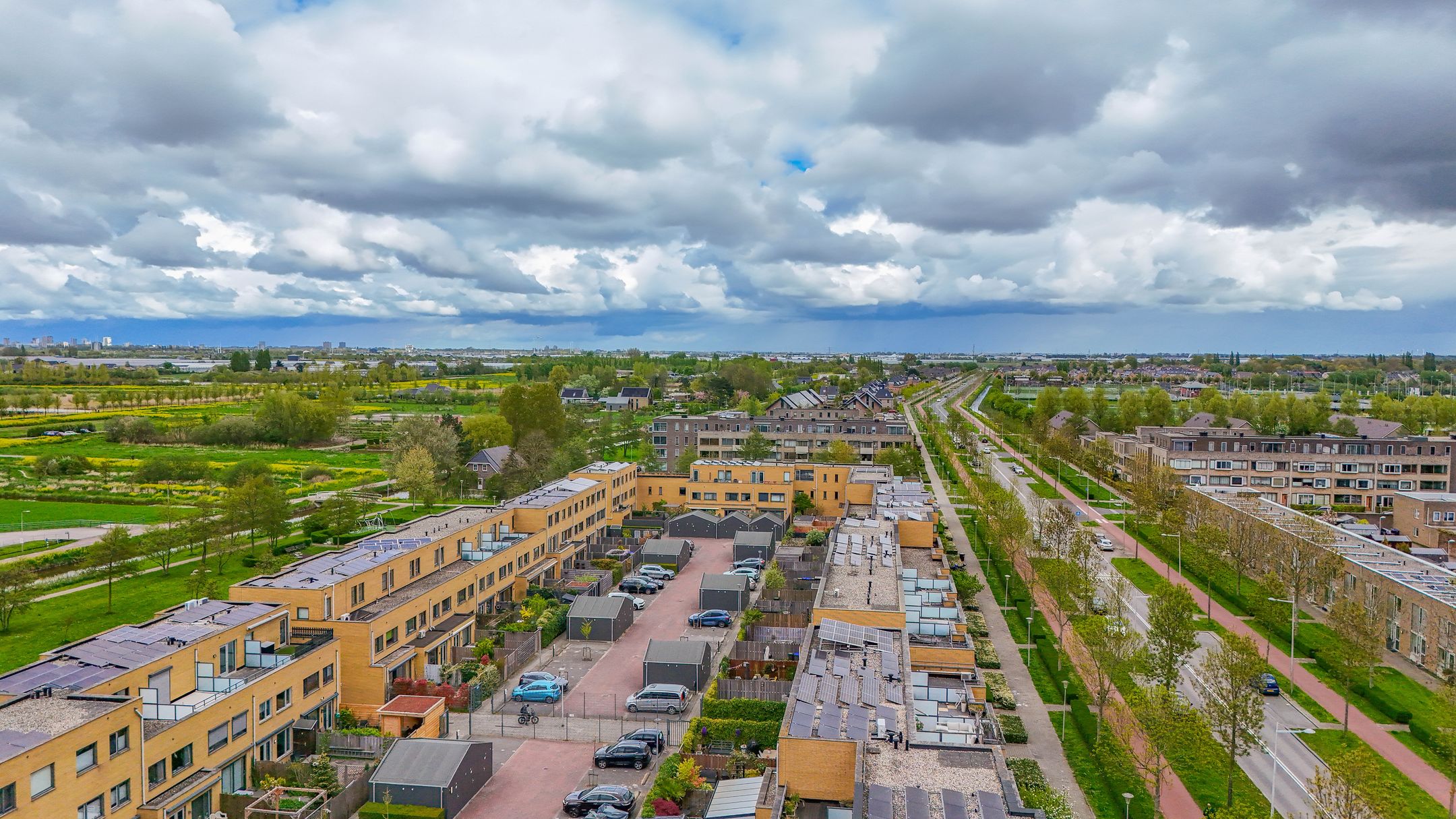 Spacious 3-bedroom apartment with green views and private parking — 33