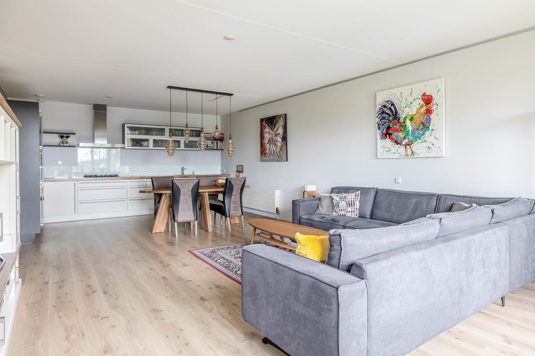 Spacious 3-bedroom apartment with green views and private parking — 17