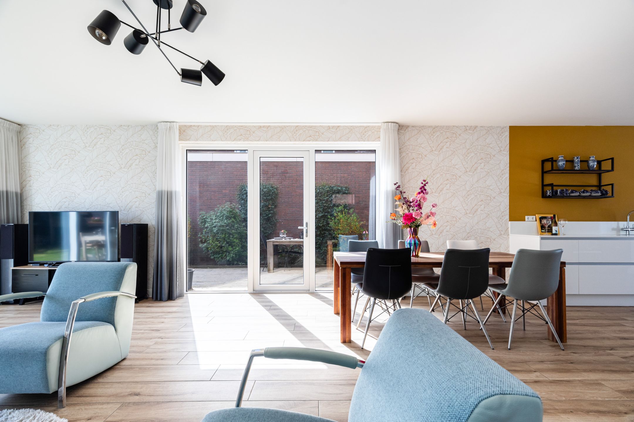 Foto 15 van Voorn 120