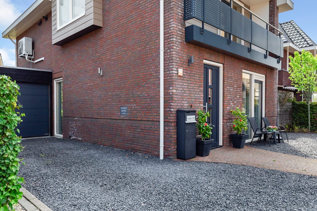 Foto 56 van Voorn 120