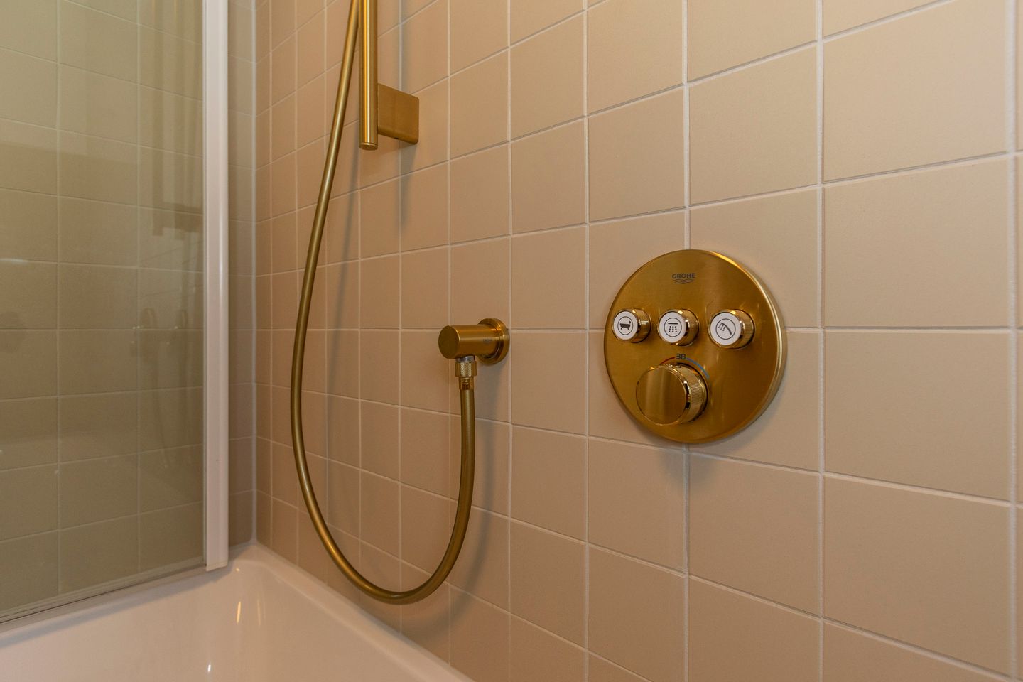 Photo 35 of Sint Hubertusstraat 16
