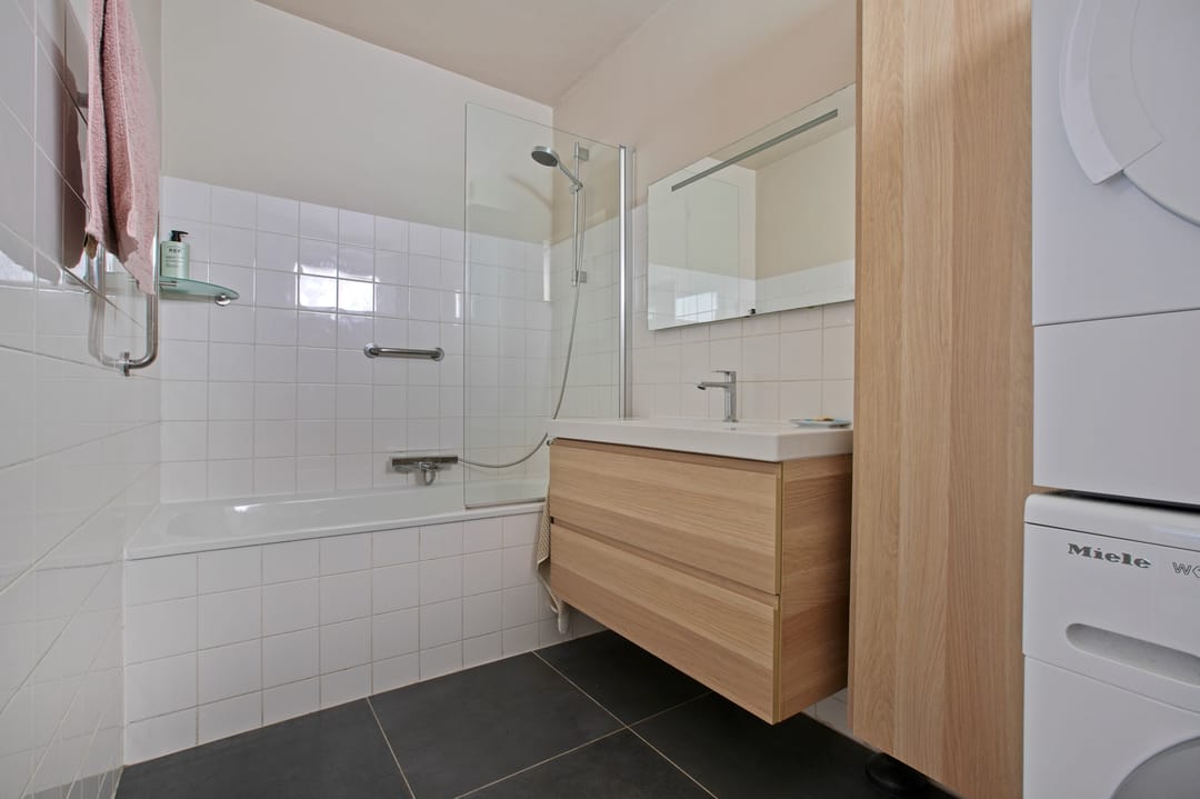 Foto 23 van Meerhuizenstraat 27-2