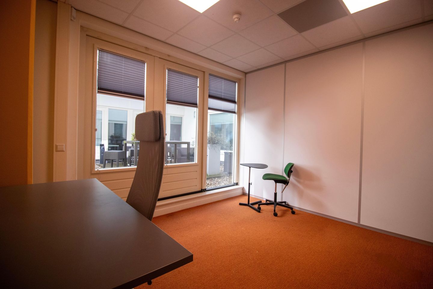 View photo 2 of Stationsstraat 1-p