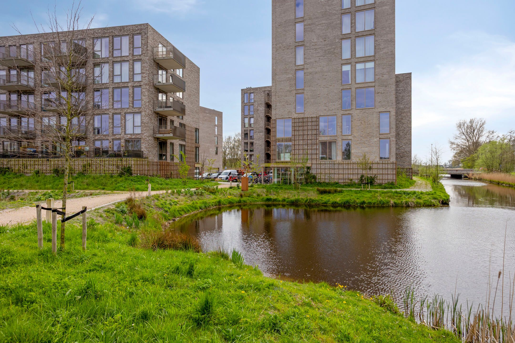 Foto 21 van Picassolaan 777