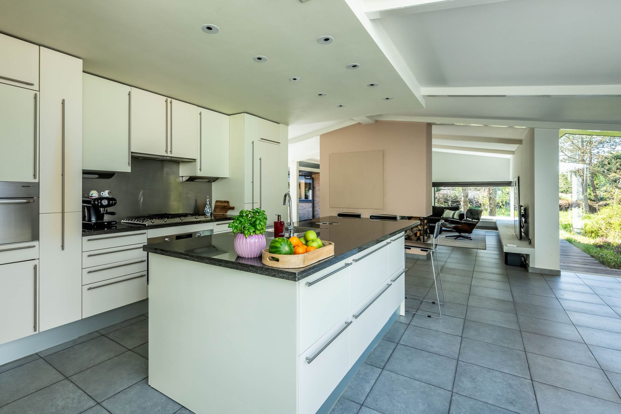 Foto 15 van Herman Heijermansweg 6