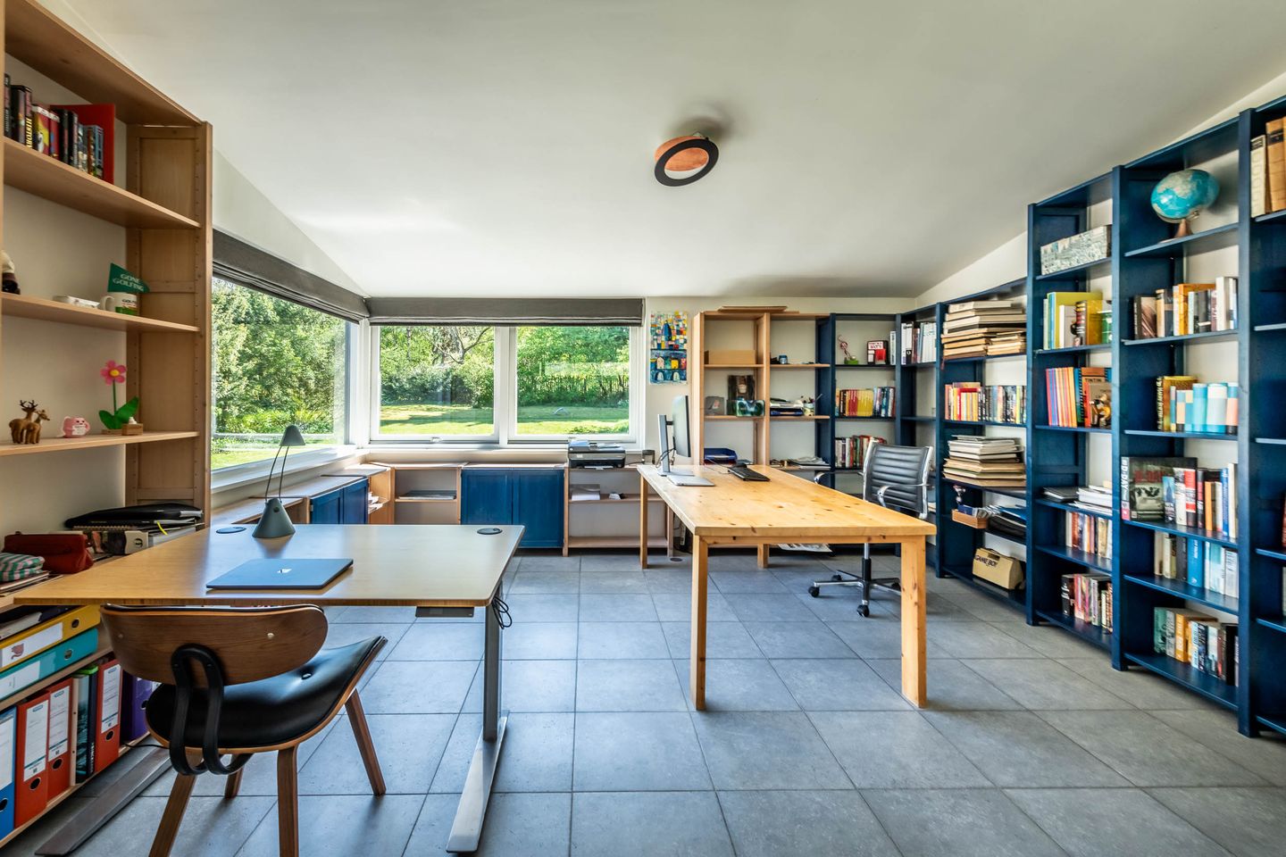 Foto 25 van Herman Heijermansweg 6