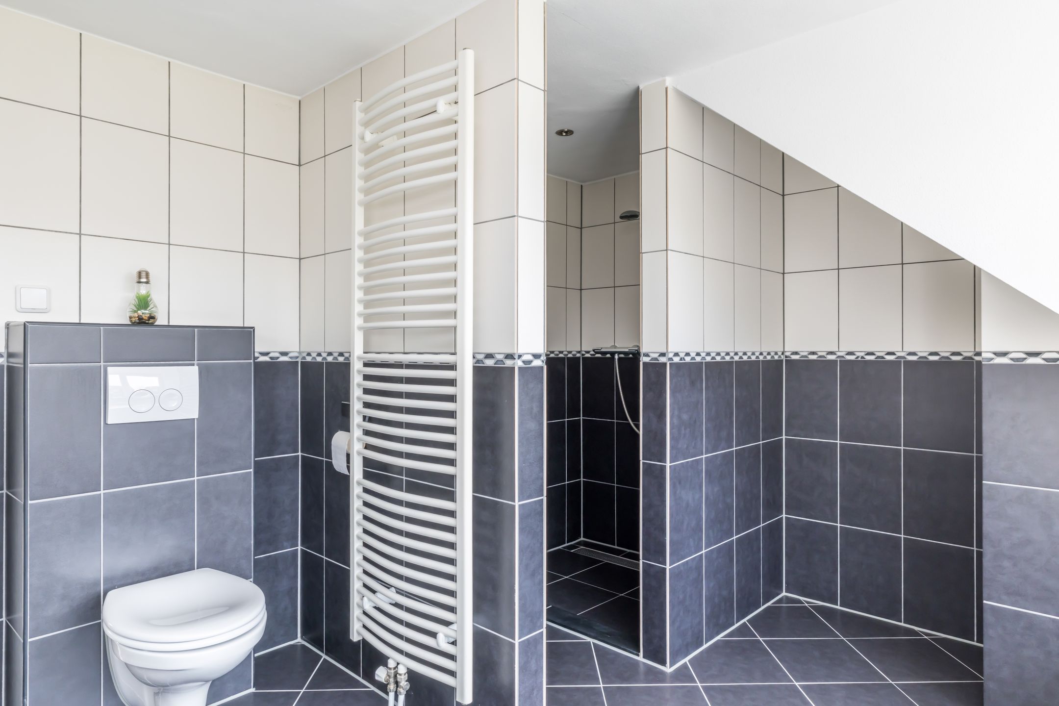 Photo 27 of Jhr. v.d. Maesenstraat 43