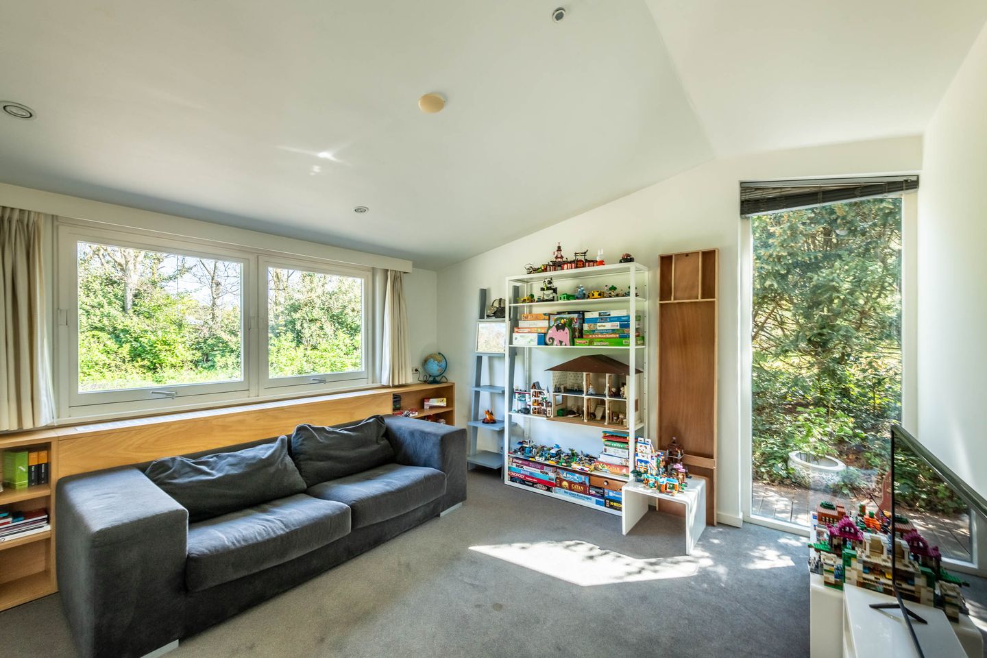 Foto 40 van Herman Heijermansweg 6