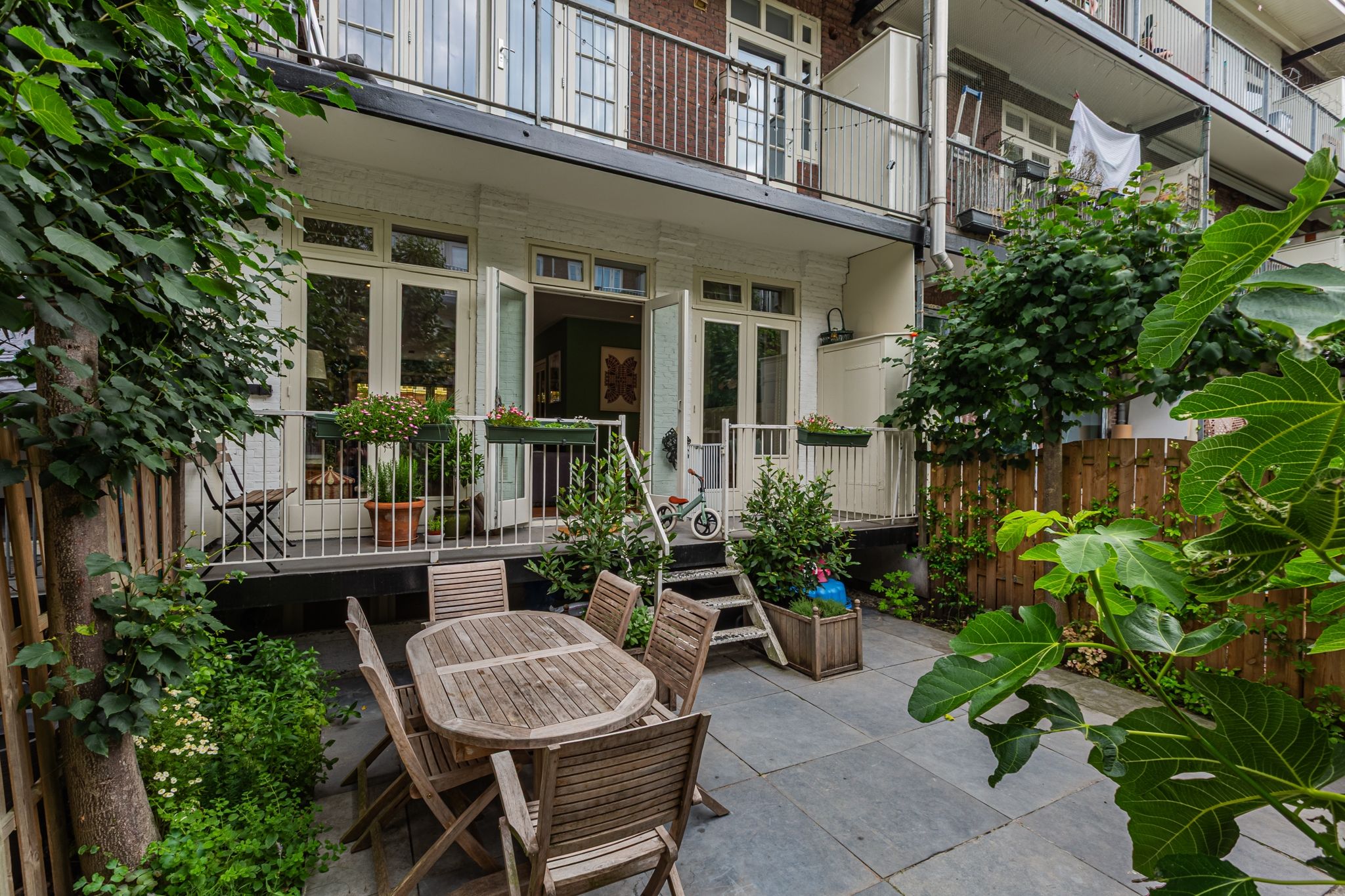 Foto 18 van Warmondstraat 166-H