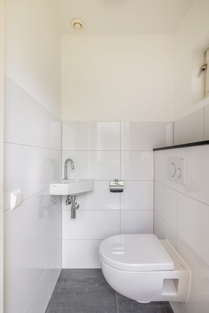 Photo 3 of Hoge Tom 16