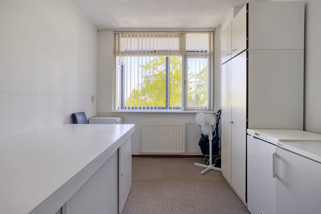 Photo 37 of Peter van Anrooylaan 186