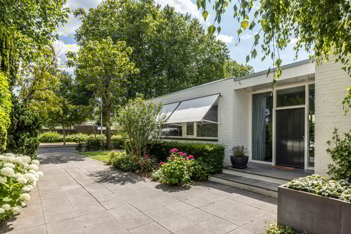 Foto 4 van W. Schweitzerlaan 5