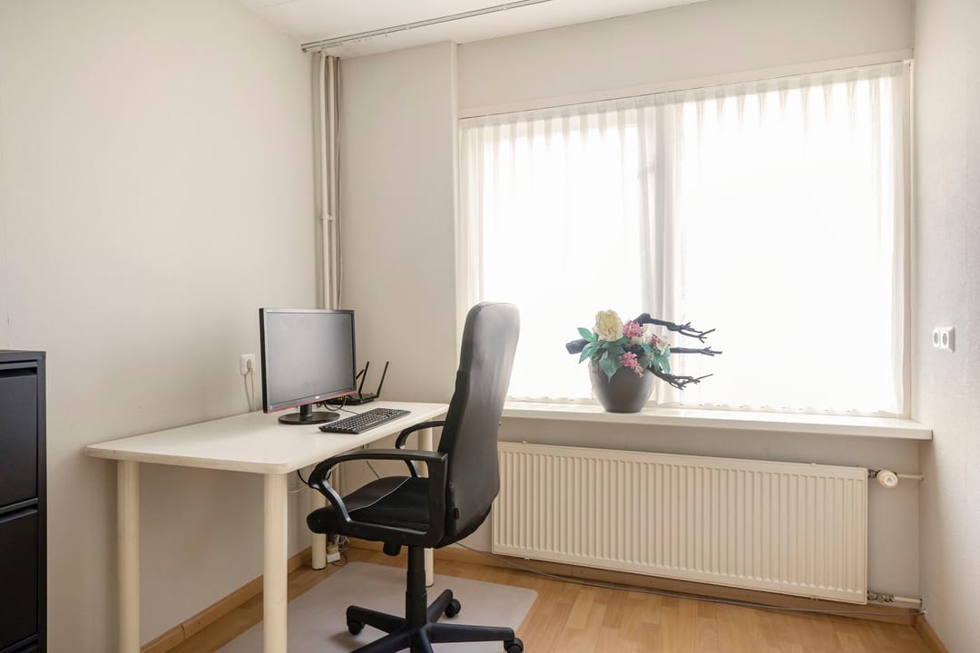 Photo 23 of Dissel 10