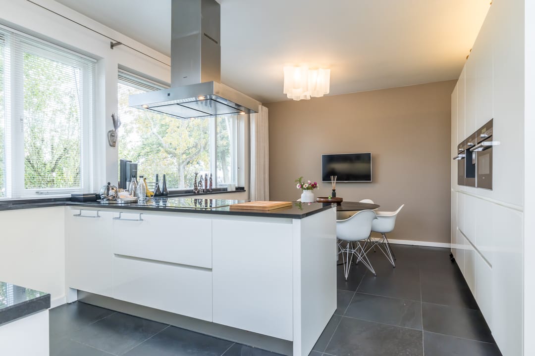 Foto 17 van W. Schweitzerlaan 5