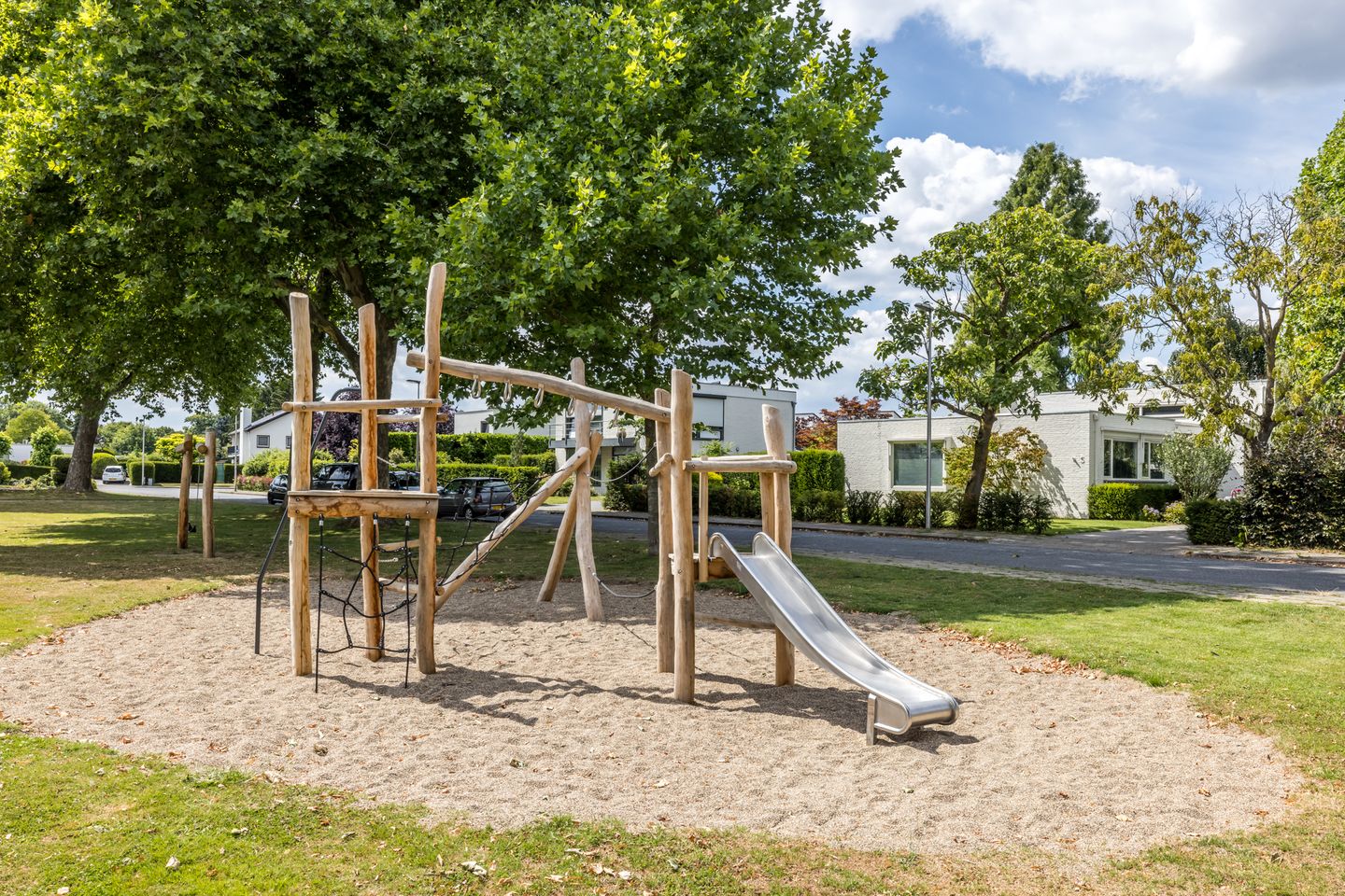 Foto 55 van W. Schweitzerlaan 5