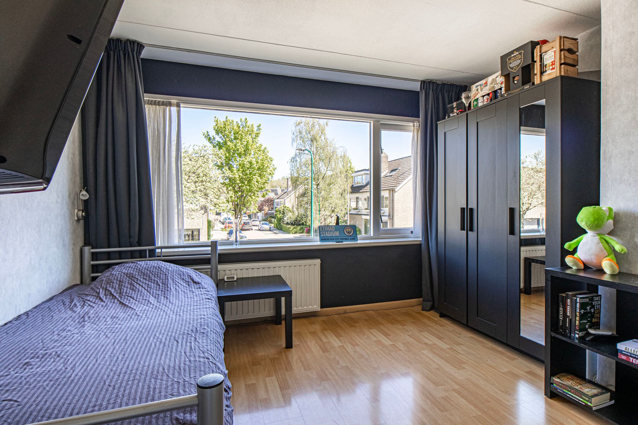 Photo 21 of Dissel 10