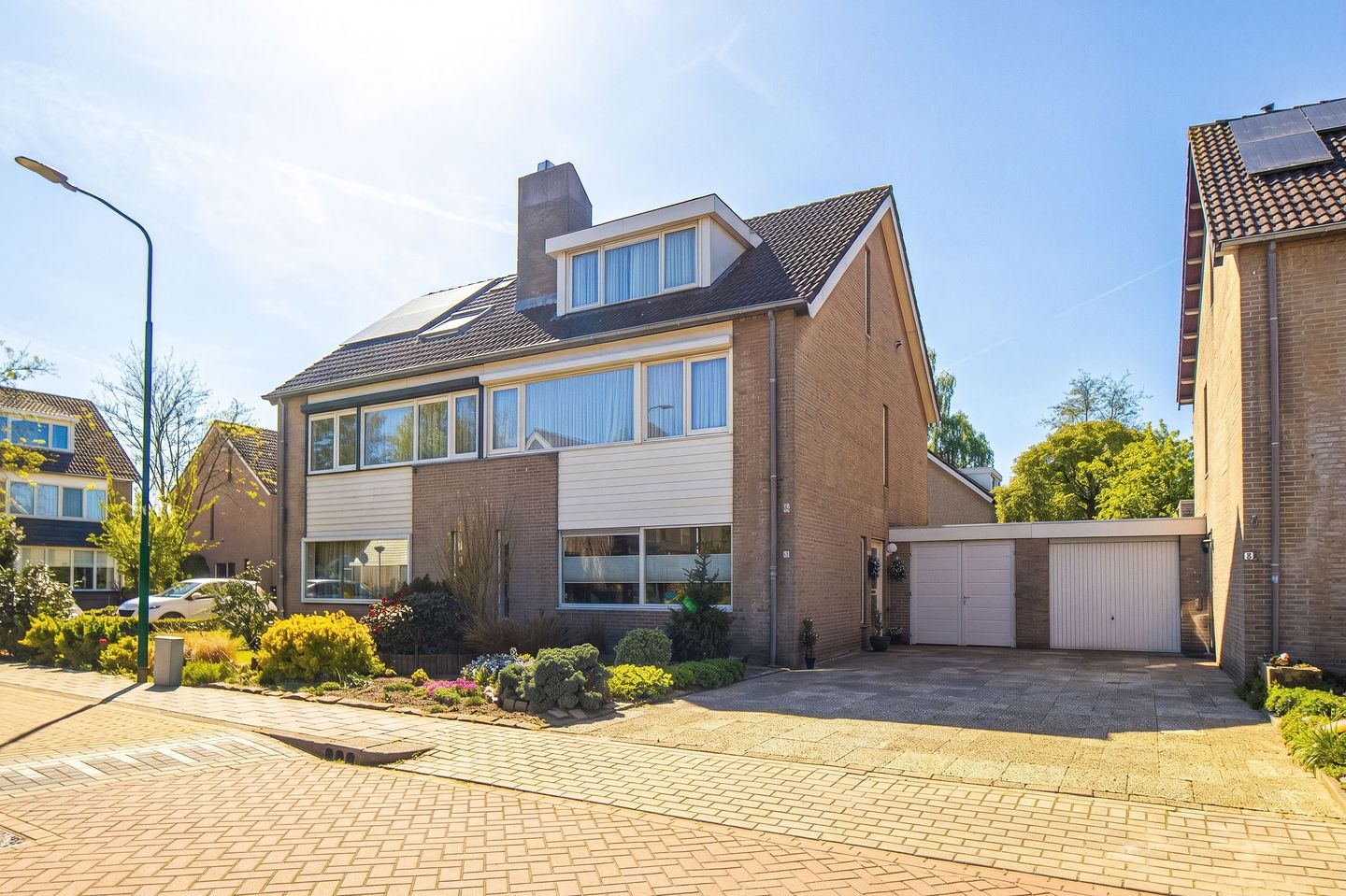 Photo 50 of Dissel 10