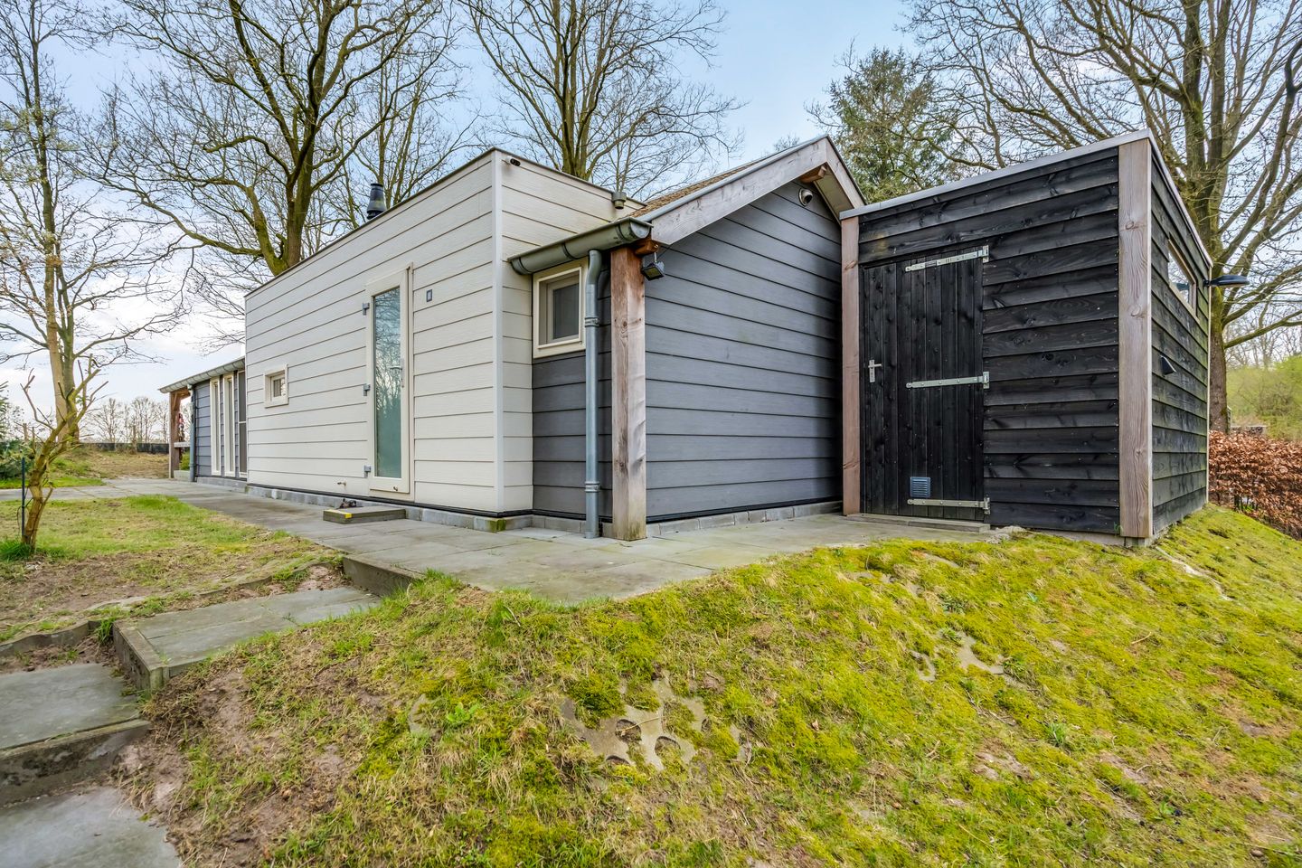 Photo 25 of Amerika 10-R117