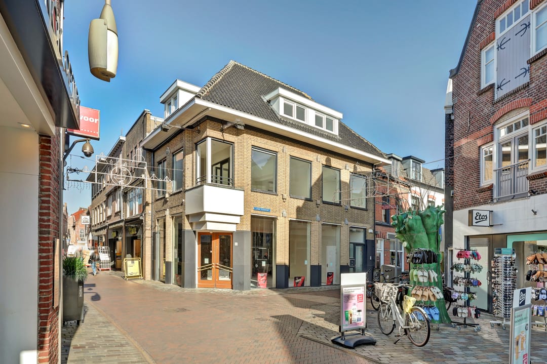 Photo 1 of Lange Vorststraat 89-A