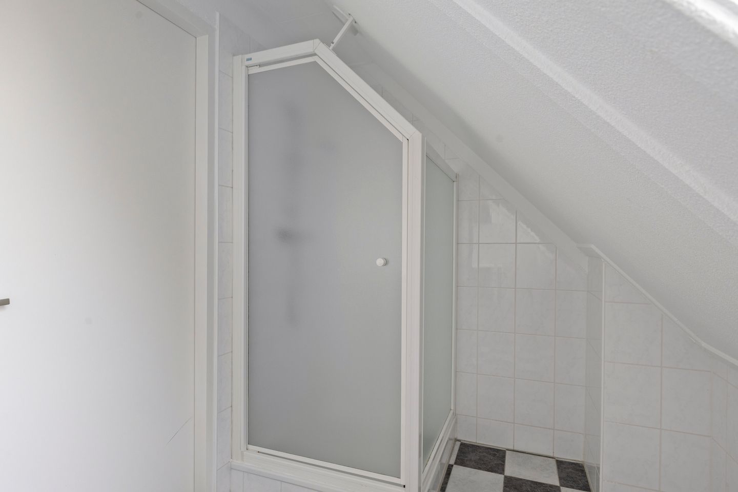 Photo 25 of Groeneweg 1-0170