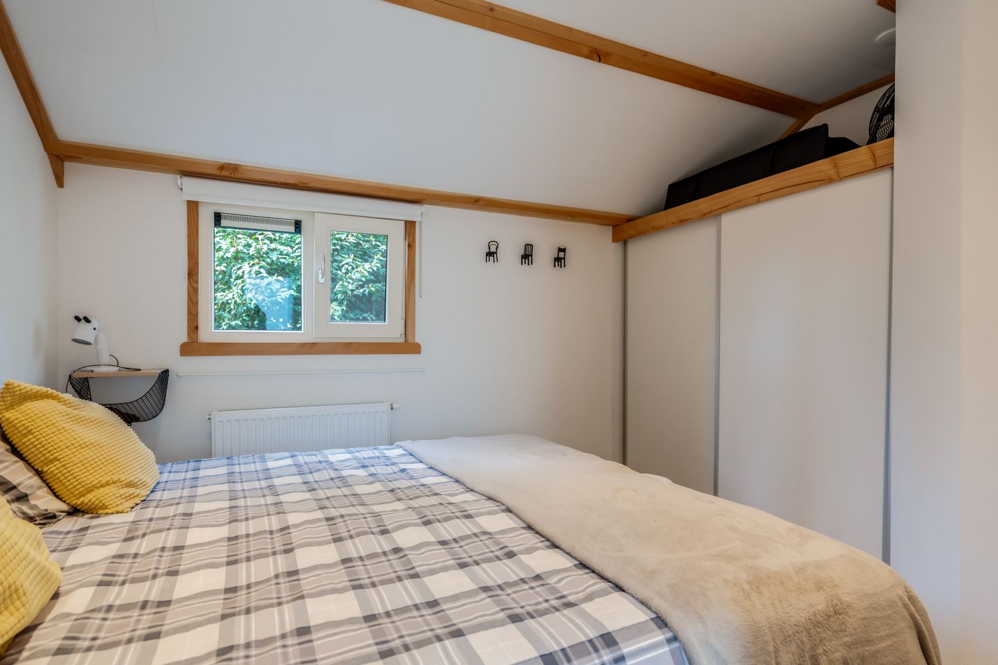 Photo 44 of Amerika 10-R117