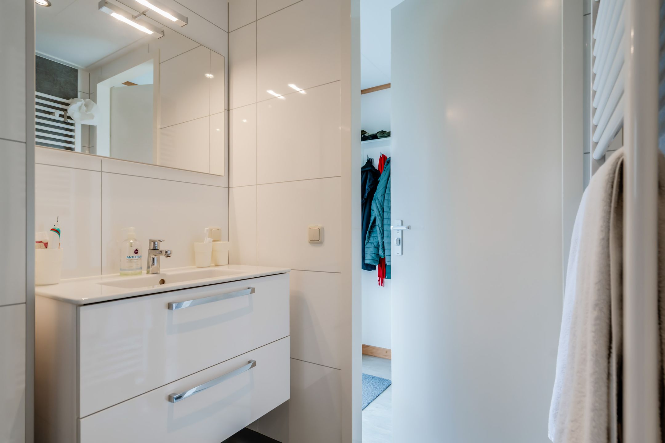 Photo 45 of Amerika 10-R117