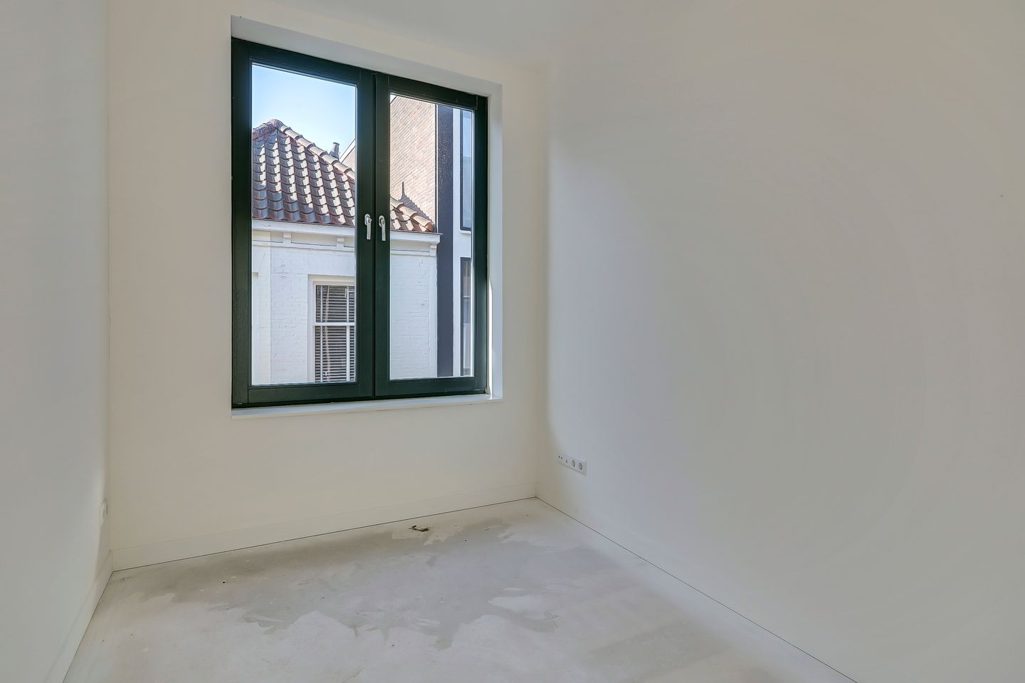 Photo 19 of Lange Vorststraat 89-A