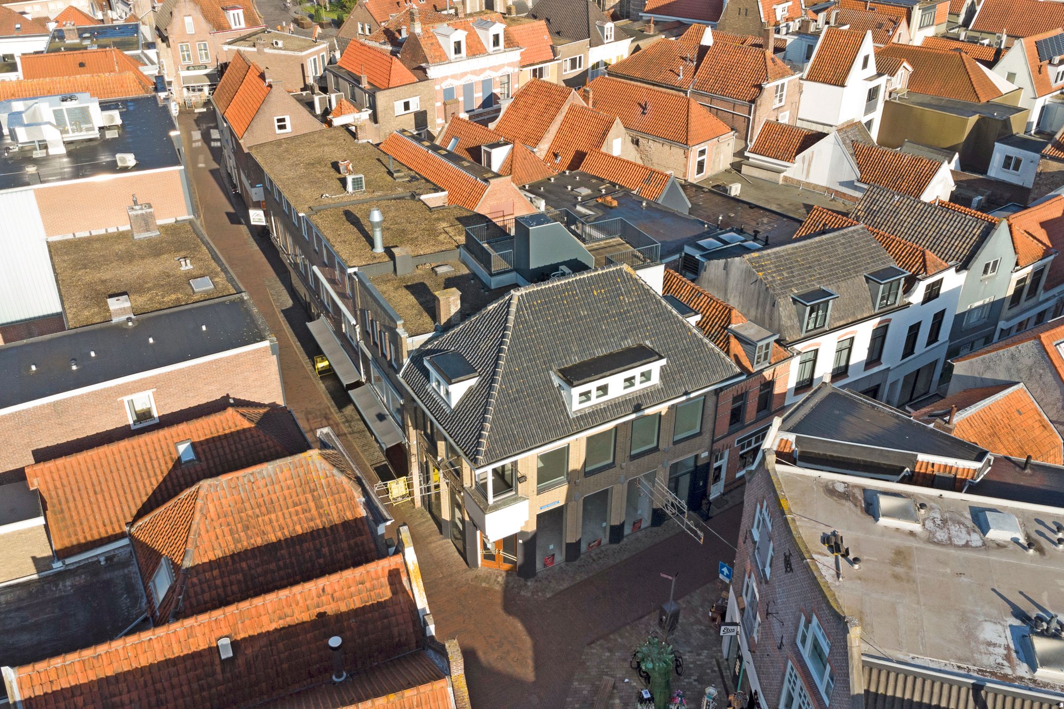 Photo 30 of Lange Vorststraat 89-A