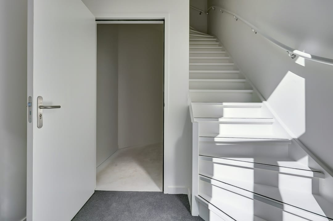 Photo 7 of Lange Vorststraat 89-A