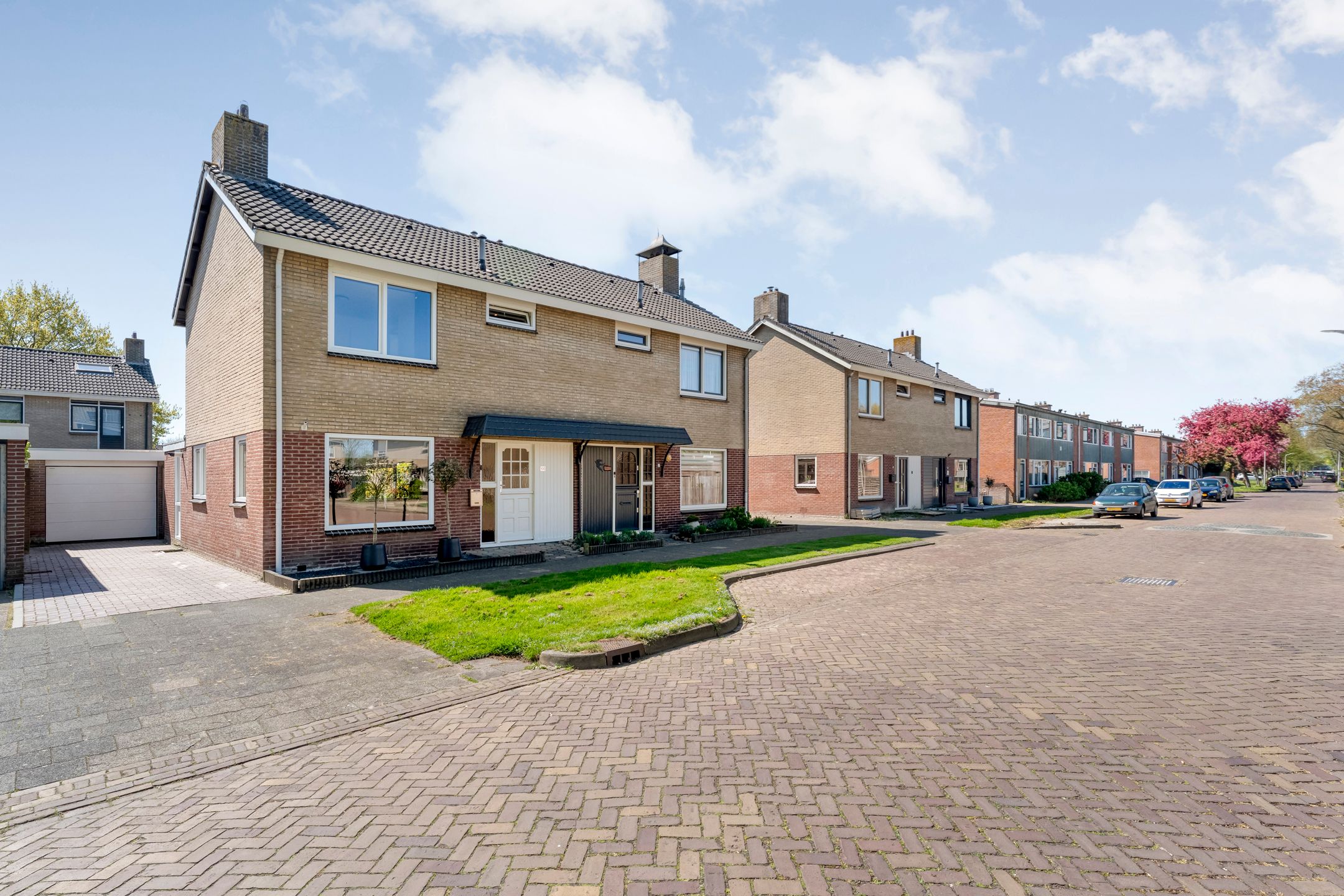 Foto 42 van Anemoonstraat 100